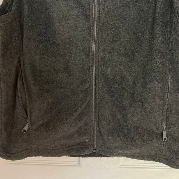 Columbia Zippered Vest - Picture 3 of 4